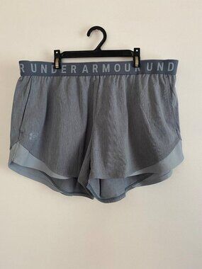 Under Armour Women’s Loose Fit Gray Athletic Shorts Size XL